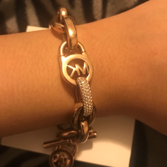 Michael Kors Crystal Logo Chain Bracelet - Picture 3 of 4